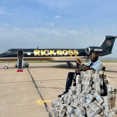 ‘Getting rich is not difficult’ when Rick Ross recently offered a lucrative opportunity: Looking for a personal flight attendant with a salary of up to 115,000 ﻿USԀ