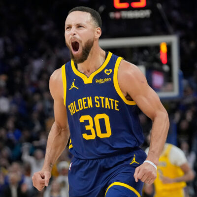BREAKING: Steph Curry Made NBA History In Lakers-Warriors Game